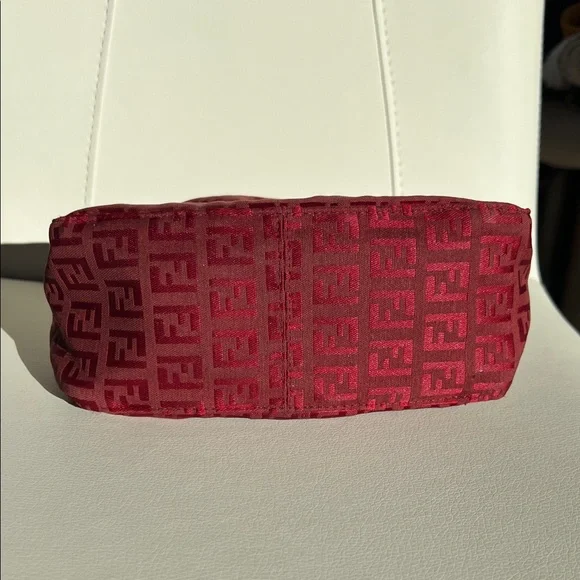 Vintage Fendi Red Zucchino Mini Pochette by Karl Lagerfield - Picture 4 of 9